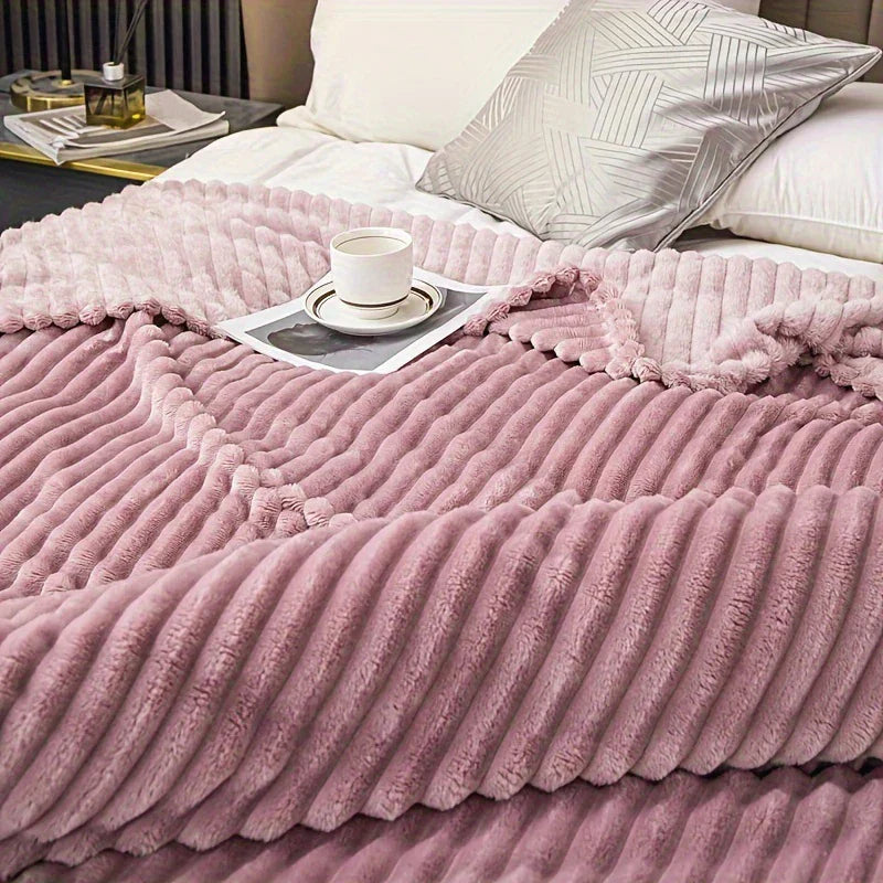 Imitation Rabbit Velvet Autumn Warm Bed Blanket or Blanket and Pillowcase Soft Warmth Winter Sofa Blankets for Throw Lap Blanket